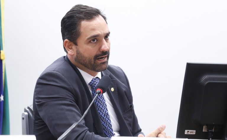 2026.02.23 Texto-aprovado-e-o-substitutivo-do-relator-Diego-Andrade-Foto-Vinicius-Loures-Camara-dos-Deputados