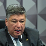 Viana defende ajustes na nova escala de trabalho